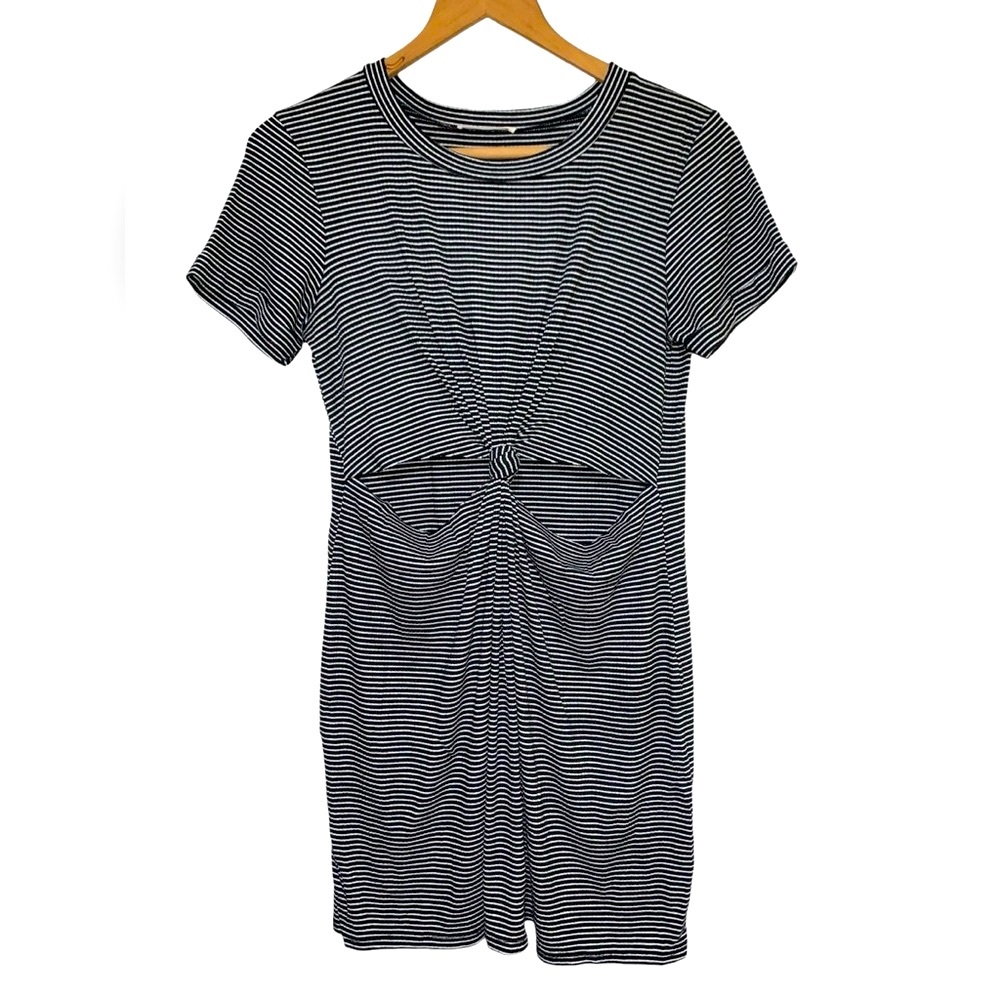 Honey Punch Knot It Front Twist Knot T-Shirt Dress Black & White Striped Size S - Picture 5 of 7